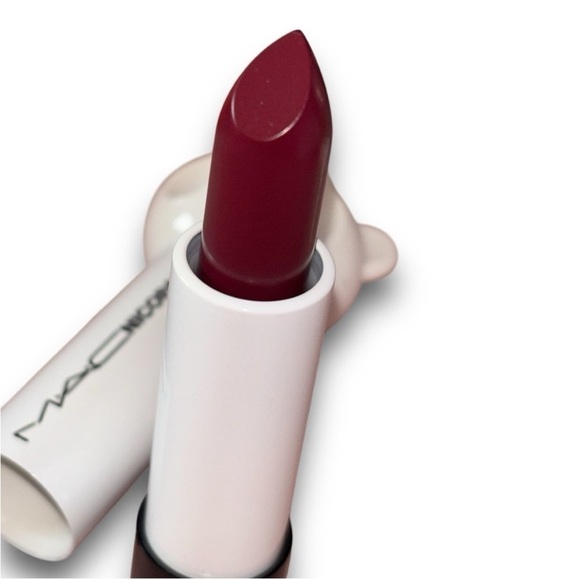 MAC Nicopanda Toung 'n' Chic Limited Edition Lipstick - Picture 4 of 8